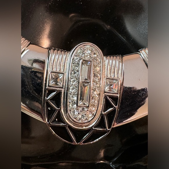 Givenchy Vintage Necklace - Picture 5 of 10